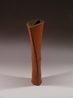 Side view of two-slab vase